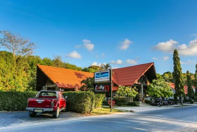 Naiharn Beach Resort – Foto’s 11